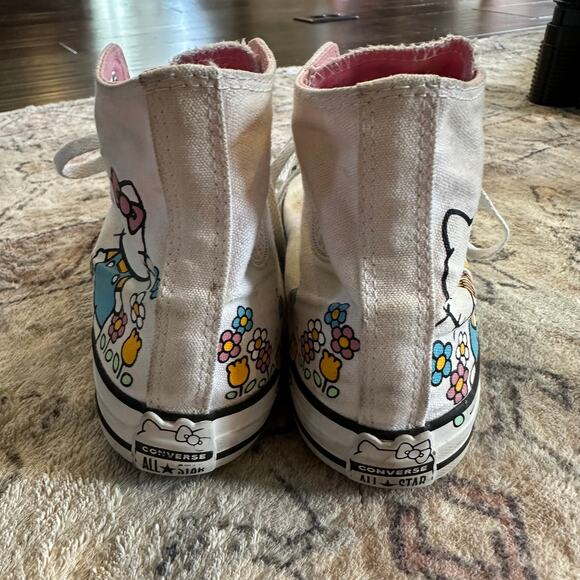 Converse Hello Kitty x Chuck Taylor All Star Hi 'Flowers' Women's SZ 6 Sanrio - Picture 7 of 16
